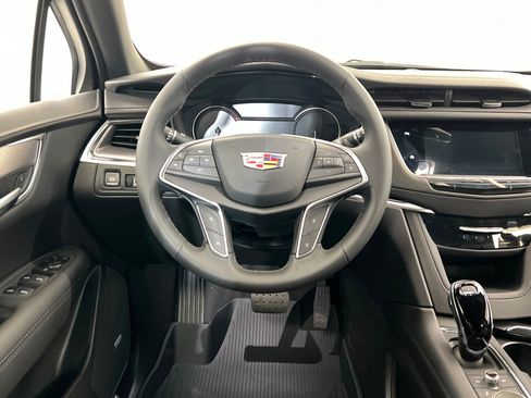 New 2026 Cadillac XT5 Luxury w/ LPO, Floor Liner Package AWD/4WD image 13