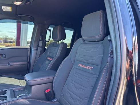 Used 2024 Nissan Frontier PRO-4X w/ Technology Package AWD/4WD image 18