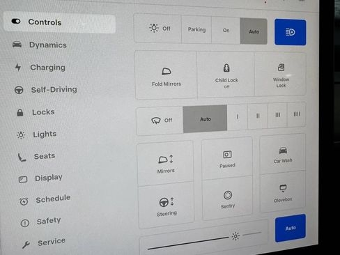 Used 2023 Tesla Model 3 Standard Range RWD image 27