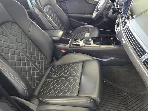 Used 2022 Audi S4 Prestige image 19
