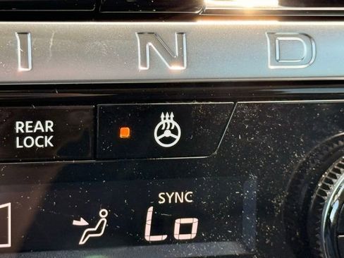 New 2026 Nissan Pathfinder Platinum w/ Cargo Package AWD/4WD image 36