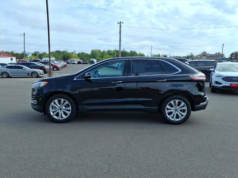 Used 2024 Ford Edge Titanium w/ Equipment Group 301A image 2
