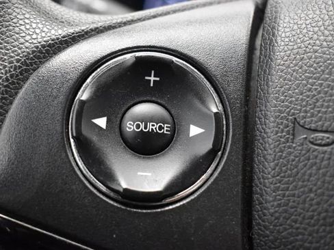 Used 2021 Honda HR-V LX image 24