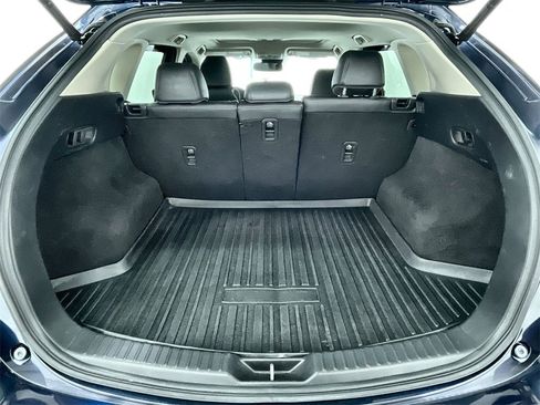 Used 2018 MAZDA CX-5 Touring w/ Preferred Equipment Package image 31