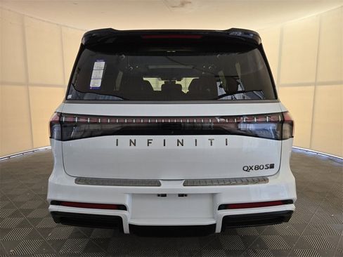 New 2026 INFINITI QX80 SPORT w/ Sport Exterior Package image 12