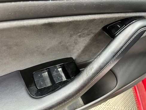 Used 2018 Tesla Model 3 Long Range AWD/4WD image 30