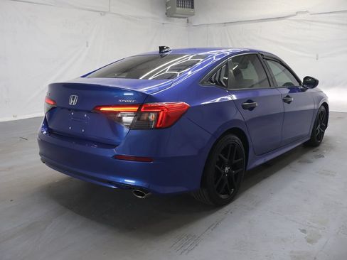 Used 2024 Honda Civic Sport image 7