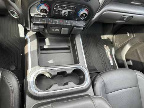 Used 2021 Chevrolet Silverado 1500 LT Trail Boss w/ Convenience Package II AWD/4WD image 14