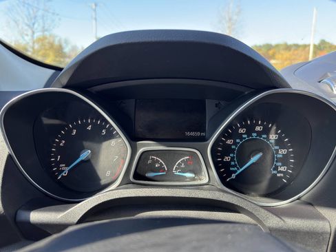 Used 2014 Ford Escape Titanium w/ Equipment Group 401A image 19