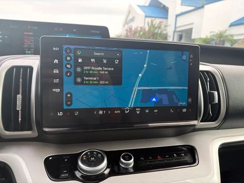 Used 2025 Ford Expedition Max Active RWD image 13