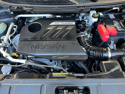 Used 2025 Nissan Rogue SV image 33