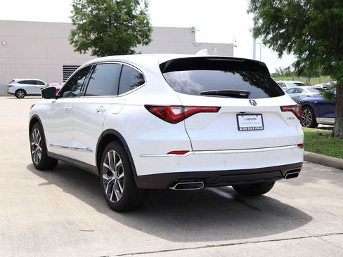 Certified 2024 Acura MDX FWD w/ Technology Package image 4