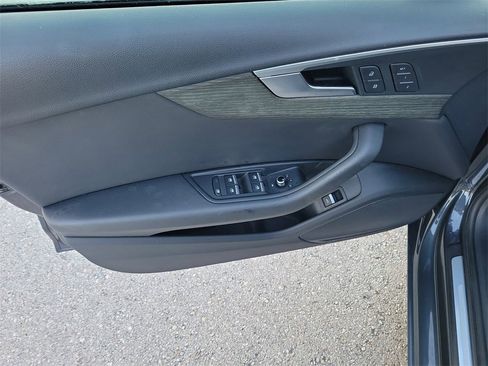 Used 2017 Audi A4 2.0T Premium w/ Convenience Package image 15