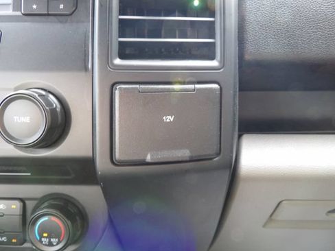 Used 2018 Ford F150 XL w/ Equipment Group 101A Mid RWD image 29