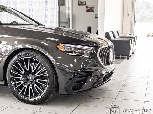 Used 2026 Mercedes-Benz E 53 AMG e 4MATIC Sedan image 4