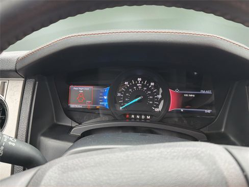 Used 2017 Ford Expedition EL King Ranch image 13