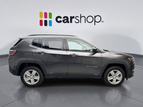 Used 2022 Jeep Compass Latitude w/ Convenience Group AWD/4WD image 6