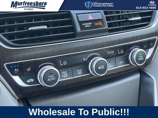 Used 2018 Honda Accord Touring image 34