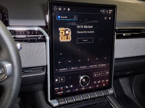 New 2026 GMC Sierra EV Elevation w/ Premium Package AWD/4WD image 17