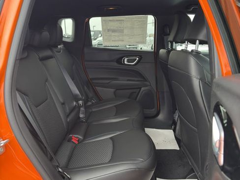 New 2026 Jeep Compass Latitude image 19