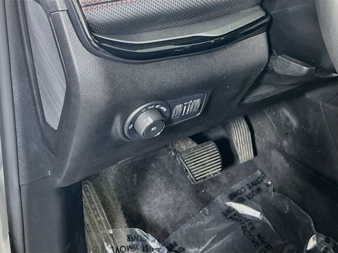 Used 2022 Jeep Compass Trailhawk AWD/4WD image 10