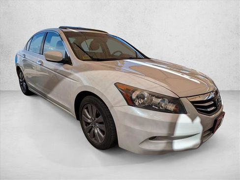 Used 2011 Honda Accord EX-L image 3