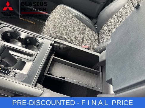 Used 2025 Ford F150 Tremor w/ Tow/Haul Package AWD/4WD image 31