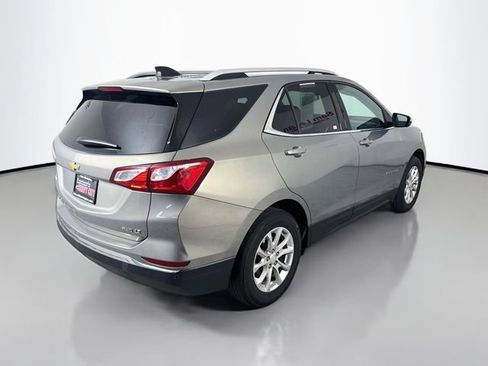 Used 2018 Chevrolet Equinox LT w/ Sun & Infotainment Package AWD/4WD image 7