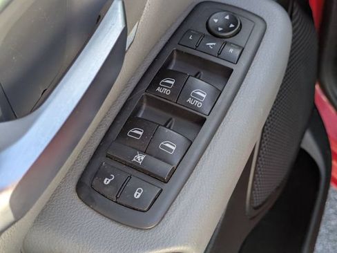 Used 2019 RAM 1500 Big Horn AWD/4WD image 14