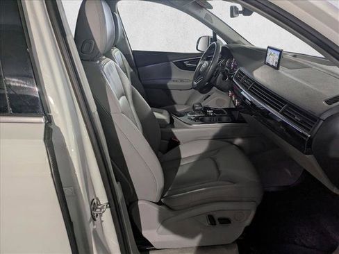 Used 2019 Audi Q7 3.0T Premium Plus w/ Premium Plus Package image 22