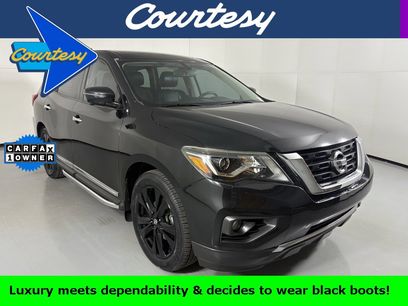 Used 2017 Nissan Pathfinder Platinum w/ Midnight Edition Package
