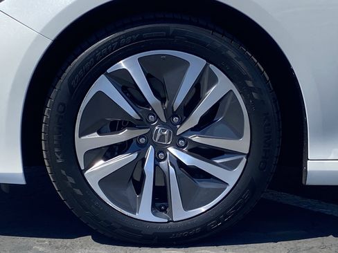 Used 2021 Honda Accord EX image 36