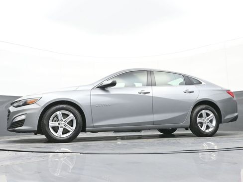 Used 2024 Chevrolet Malibu LS image 41