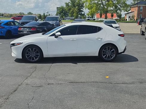 Used 2019 MAZDA MAZDA3 Hatchback FWD image 4