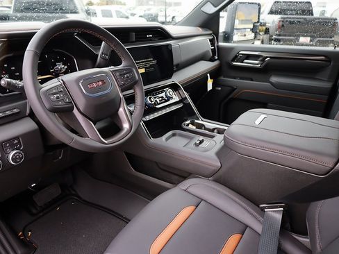 New 2026 GMC Sierra 2500 AT4 image 12