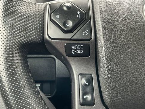 Used 2023 Toyota Tacoma TRD Sport image 18