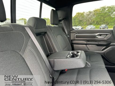 Used 2026 RAM 1500 Big Horn AWD/4WD image 19