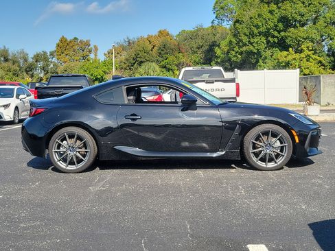 Used 2024 Subaru BRZ Limited w/ Popular Package 2 image 7