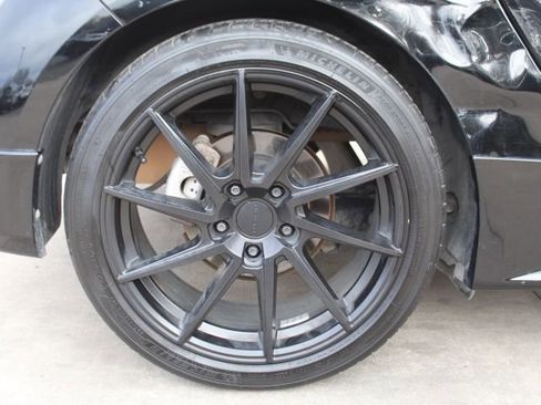 Used 2013 Hyundai Veloster RE:MIX Edition image 9