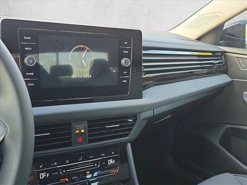 New 2026 Volkswagen Jetta SE image 11