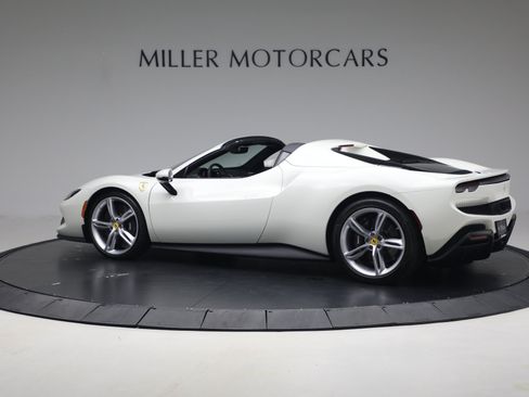 Used 2025 Ferrari 296 GTS RWD image 4