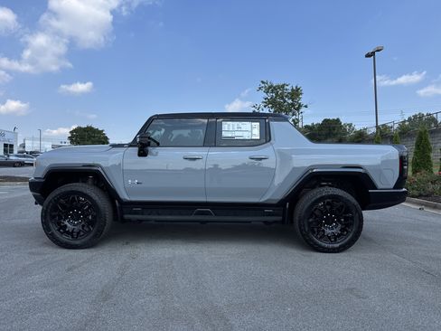 New 2026 GMC Hummer EV 4x4 Crew Cab image 7