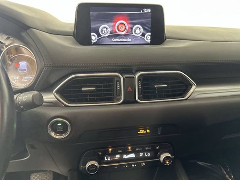 Used 2019 MAZDA CX-5 Touring FWD image 21