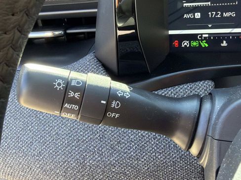 Certified 2026 Subaru Outback Limited AWD/4WD image 29