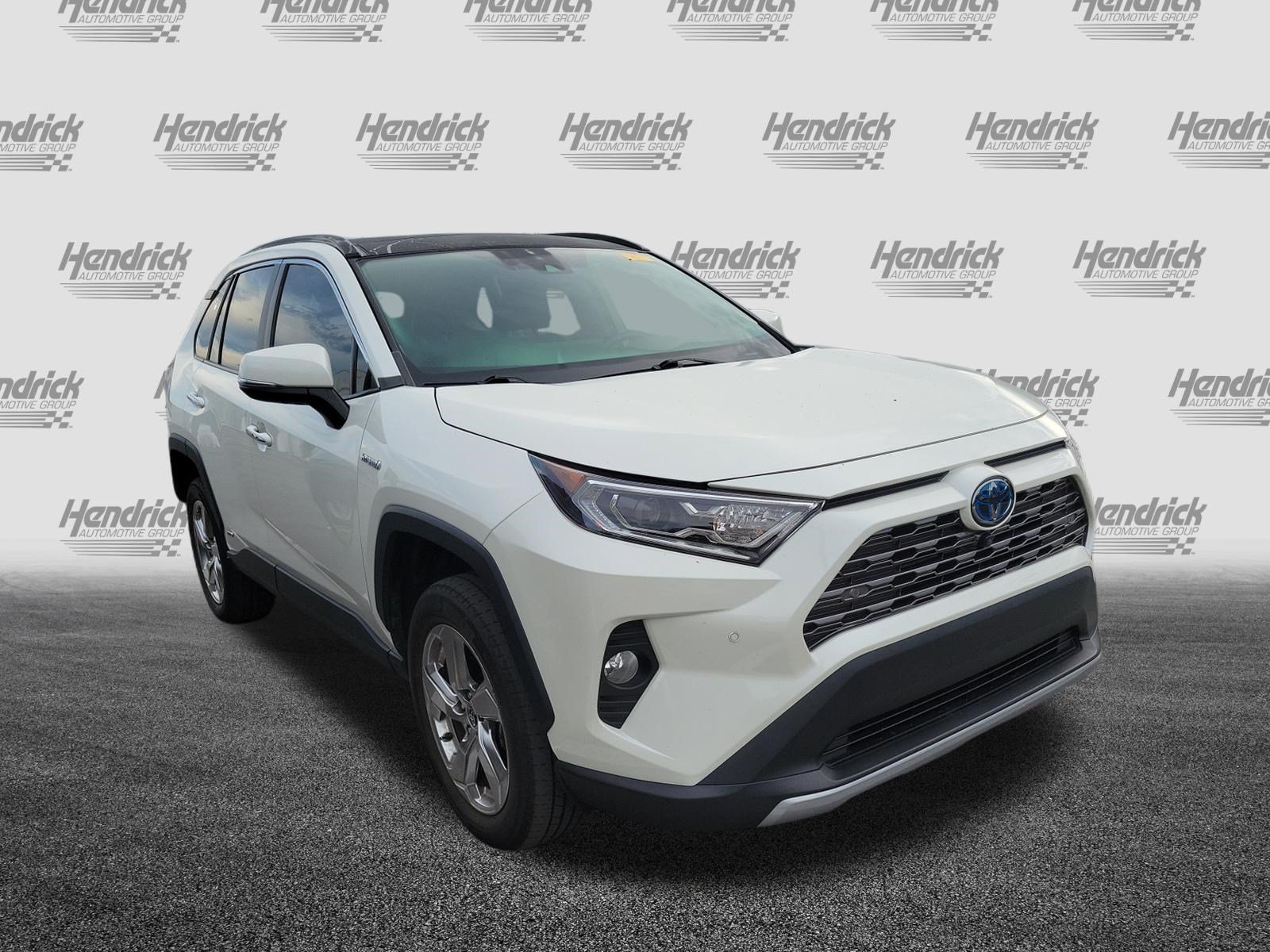Used 2021 Toyota RAV4 Limited AWD/4WD image 2