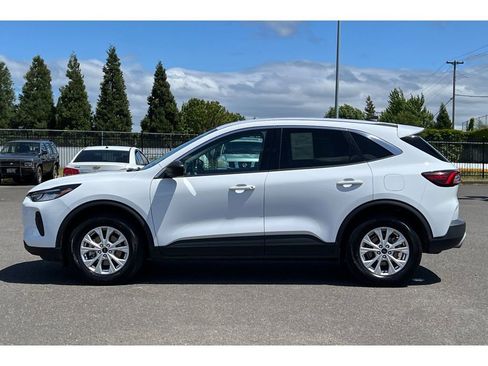 Used 2024 Ford Escape Active image 9