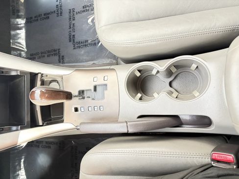 Used 2009 Hyundai Sonata Limited FWD image 10