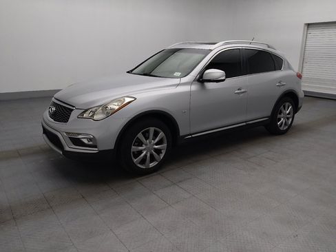 Used 2017 INFINITI QX50 2WD w/ Premium Plus Package image 2