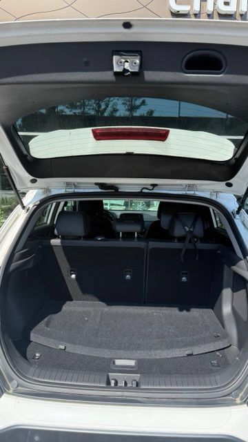 Used 2021 Hyundai Kona Ultimate w/ Cargo Package AWD/4WD image 7