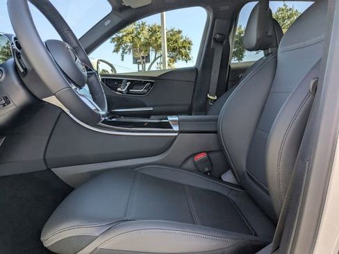 New 2026 Mercedes-Benz GLC 300 image 21